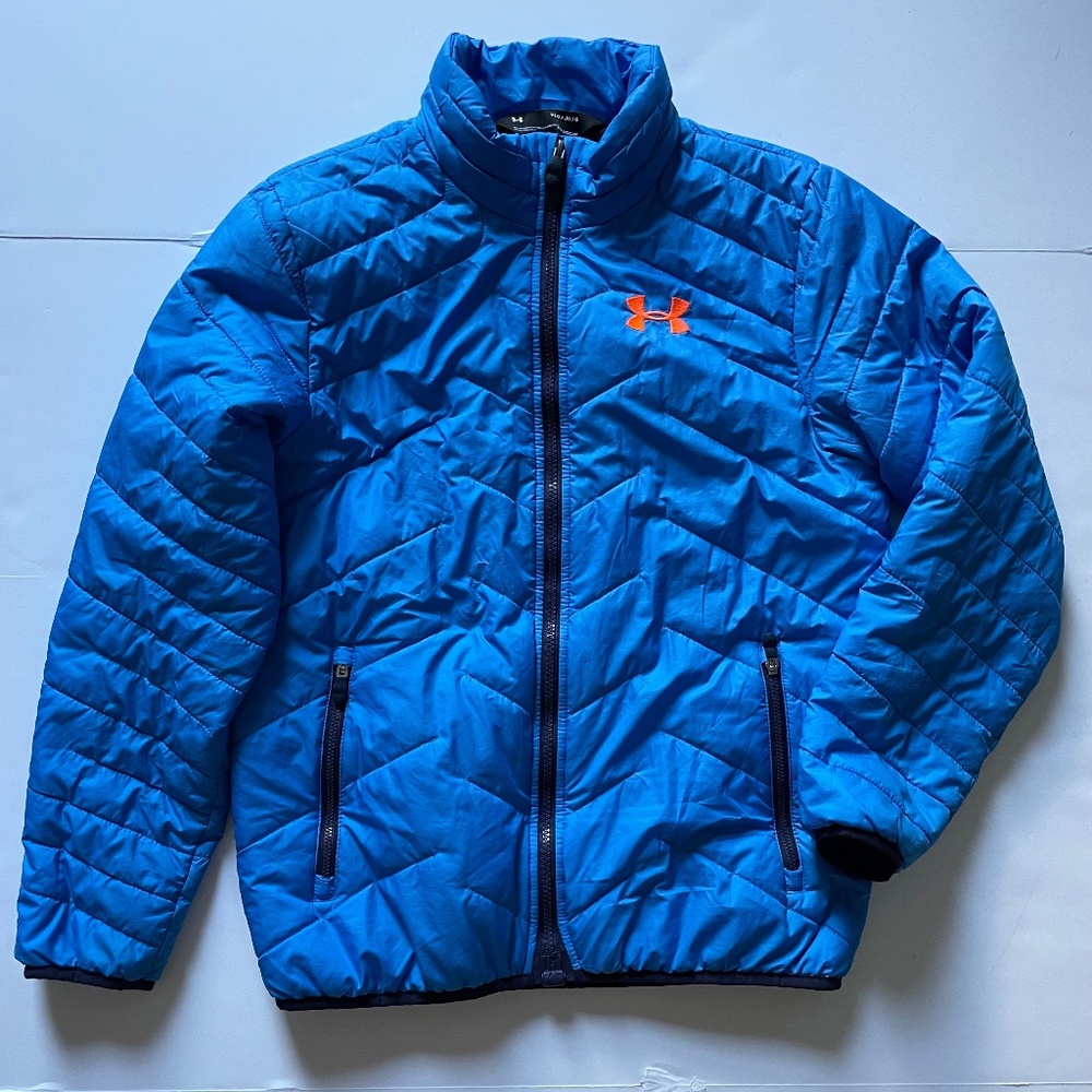 Under Armour Puffer Jacket- size Youth/Boys Large